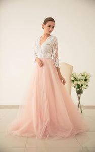 Peach Floral Bohemian Lace A-Line Wedding Dress Vintage Romantic Tulle Scalloped V-Neck Illusion Sleeves Pink Bridal Gown