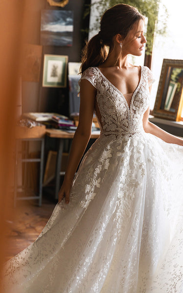 Modern Ethereal A-Line Boho Lace Plunging Wedding Dress Fairy Flowy Cap Sleeves Deep-V Back Evening Prom Gown