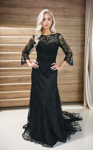 Gothic Black A-Line Boho Lace Bell Sleeves Wedding Dress Vintage Inspired Modest Sheath Bateau Neck Appliqued Bridal Gown