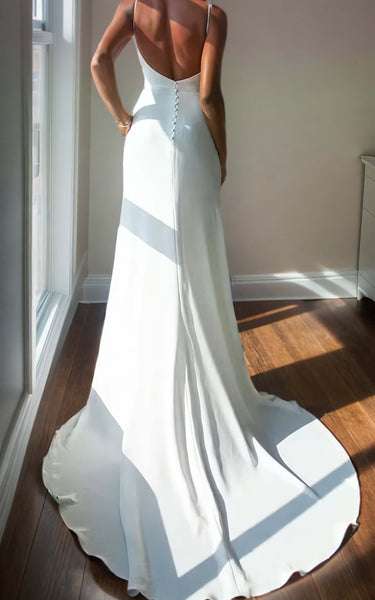 Sexy Slutty Mermaid Plunging Spaghetti Straps Satin Wedding Dress Charming Elegant Sweep Train Ruched Bridal Gown