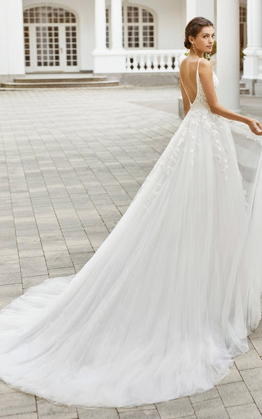 Demure Princess A-Line Boho Lace Ball Gown Wedding Dress Ethereal Fairy Plunging Spaghetti Straps Backless Bridal Gown