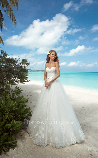 Sweetheart Long A-line Organza Wedding Dress With Appliques And bolero