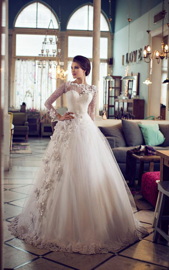 Ball Gown Short Long Sleeve Bell Bat Appliques Flower Button Tulle Lace Dress