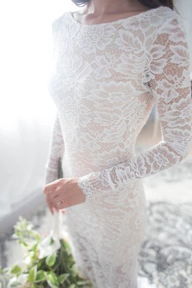 Lace Sheath Front Split Fitted Long Sleeve Bridal Gown