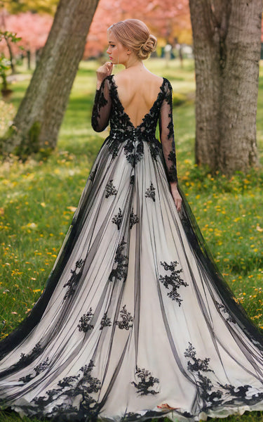 Gothic Boho Illusion Sleeve A-Line Black and White Wedding Dress Modern Modest Floral Beach Country Garden Bridal Gown