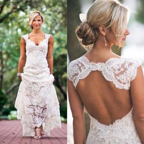 Country Cap-sleeved V-neck Long Lace Dress With Keyhole Back