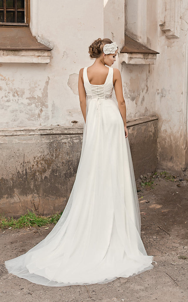 Empire Chiffon Wedding Dresses