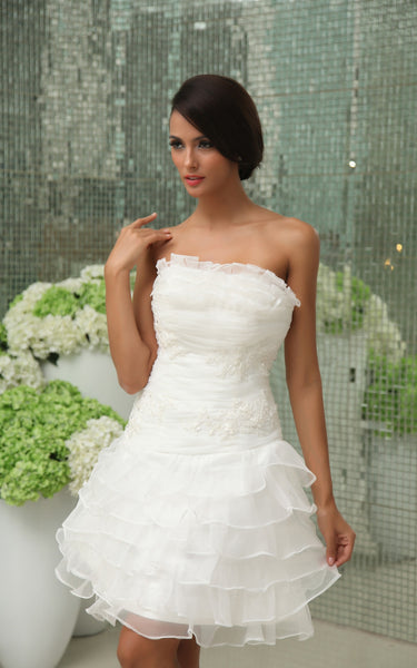 Vibrant Strapless Sleeveless  Short Wedding Gown With Apliques And Ruffles