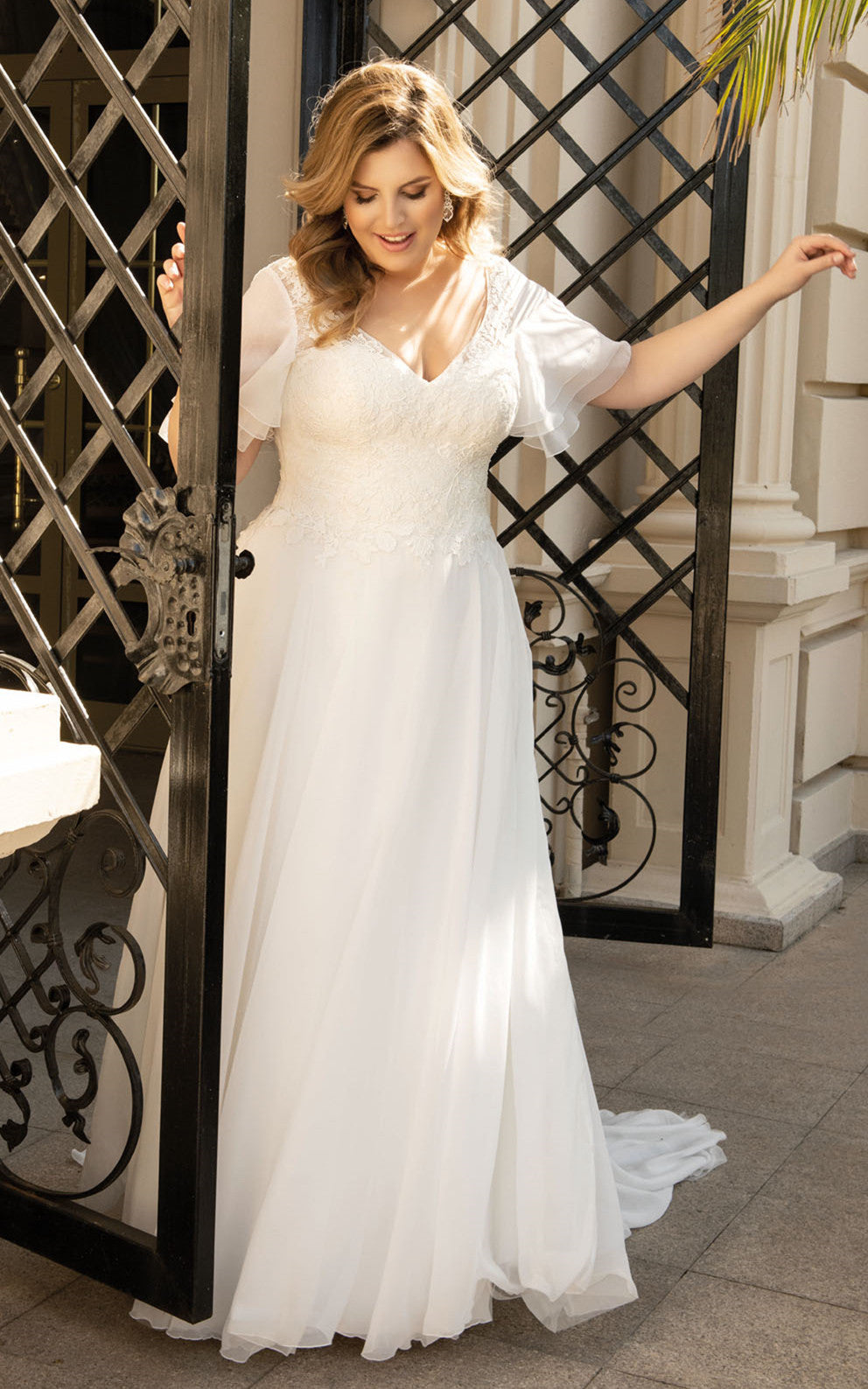 A Line Ethereal Plus Size V-neck Chiffon Wedding Dress