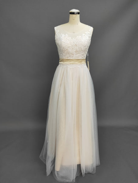 Scoop Neck A-Line Tulle and Lace Dress With Pleats and Satin Sash